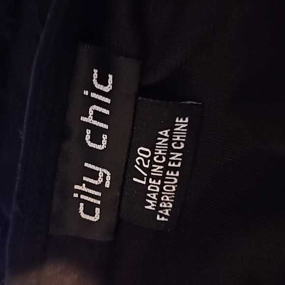 CITY CHIC Ariana Dress - Picture 11 of 12